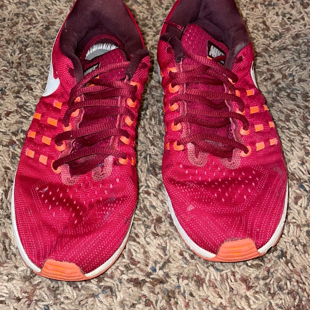 Women’s 7.5 Nike